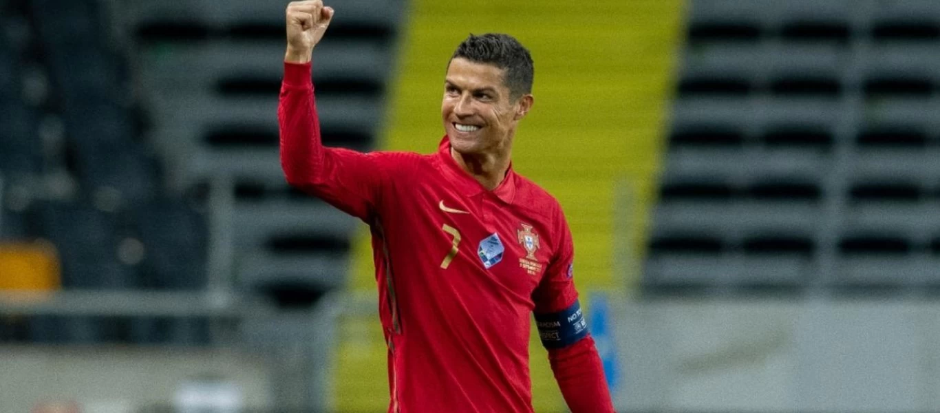 «Σπάει» τα κοντέρ ο Κριστιάνο Ρονάλντο - Έφτασε τα 100 γκολ με την Εθνική ομάδα (βίντεο)